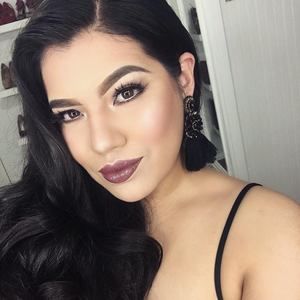 Meet your Posher, Lucero